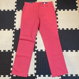 New without tags Vineyard Vines men’s size 32 waist 32 length Salmon Pants